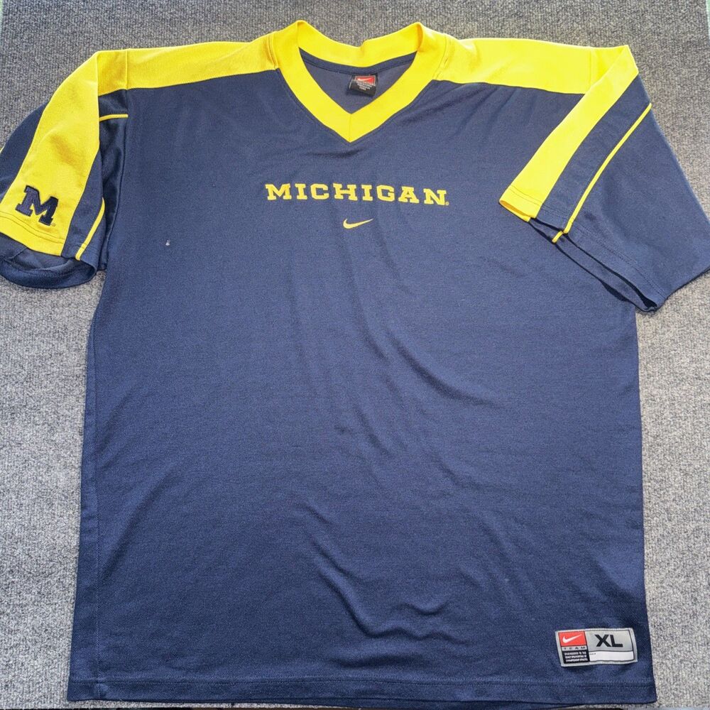 Vintage Nike Team Michigan Wolverines V-Neck Athletic Shirt - Men's Size XL